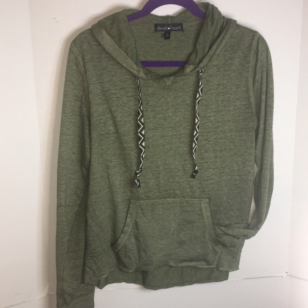 DEREK HEART LIGHTWEIGHT HOODIE WTH AZTEC TIES ANF FRONT KANGAROO POCKET SIZE L